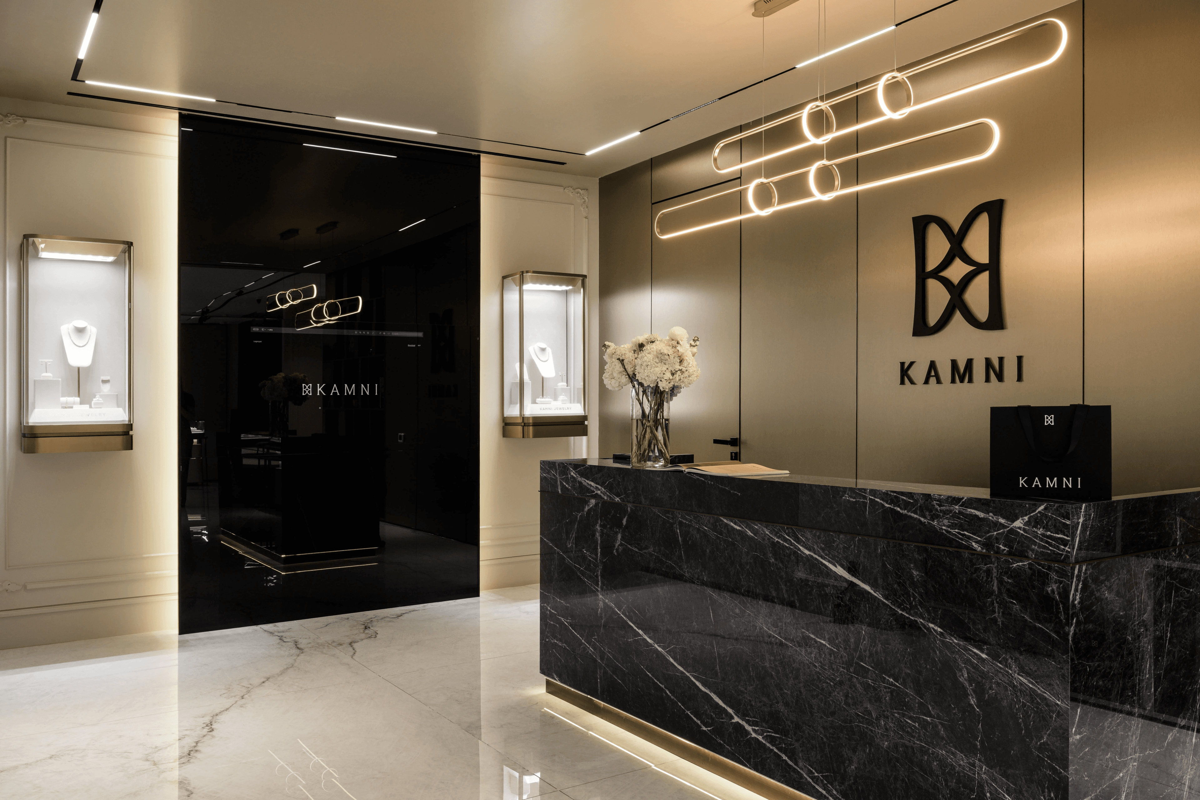 Gold & Diamond Park Boutique 2